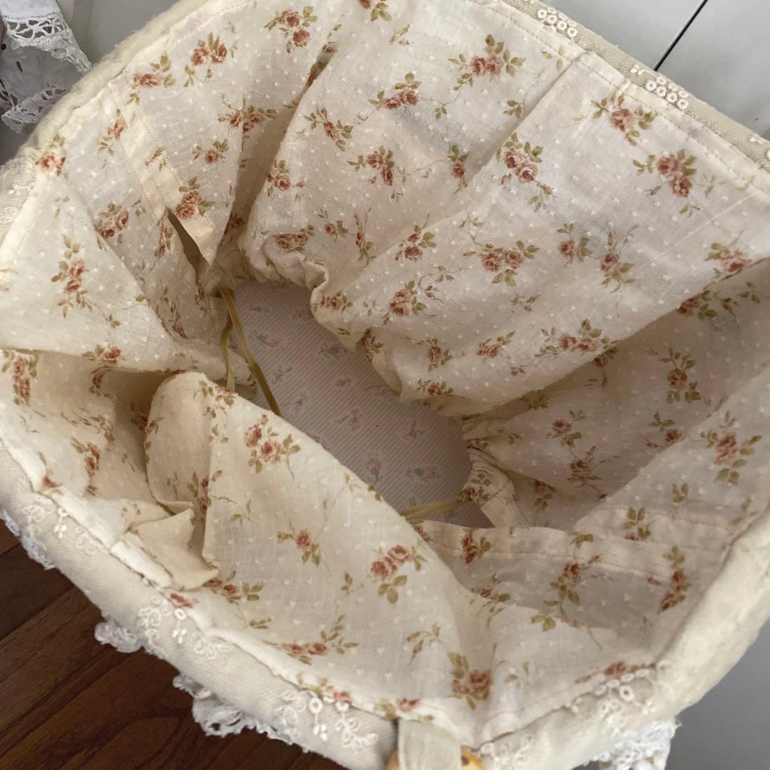 ハンドメイド　四角繋ぎ　レース　　バック