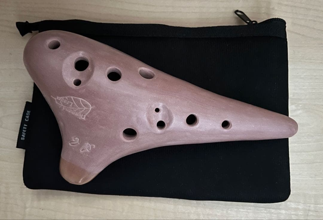 赤茶色 陶器 オカリナ (ソフトケース付き) 赤茶色 陶器 オカリナ (ソフトケース付き) 赤茶色 陶器 オカリナ