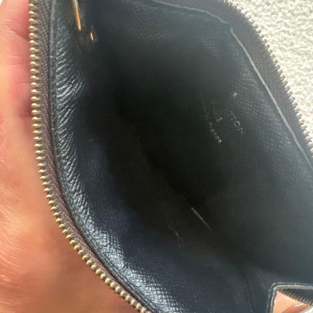 Louis Vuitton カードケース ポルト カルト・レクト ヴェルソン