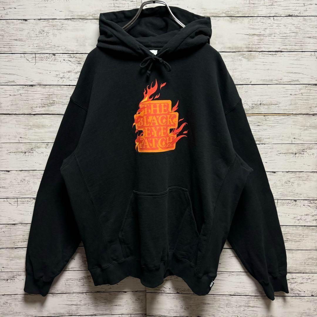 477【美品】ブラックアイパッチ　取扱注意　刺繍　ファイアーロゴ　パーカー