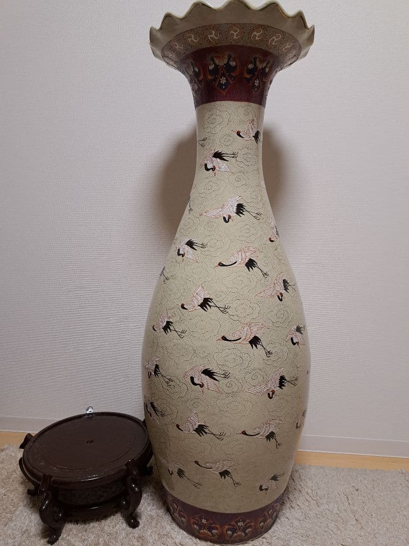 直接お渡し】絢爛豪華 花口壺 57羽鶴絵 大型142㎝