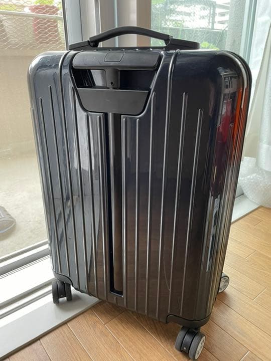 リモワ クラシックキャビンS 33L 機内持ち込み 4輪 TSAロック オレンジ