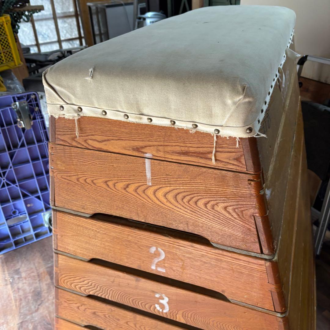 梱包設置込 跳び箱 跳箱 木製 学校 8段 レトロ アンティーク 教育用