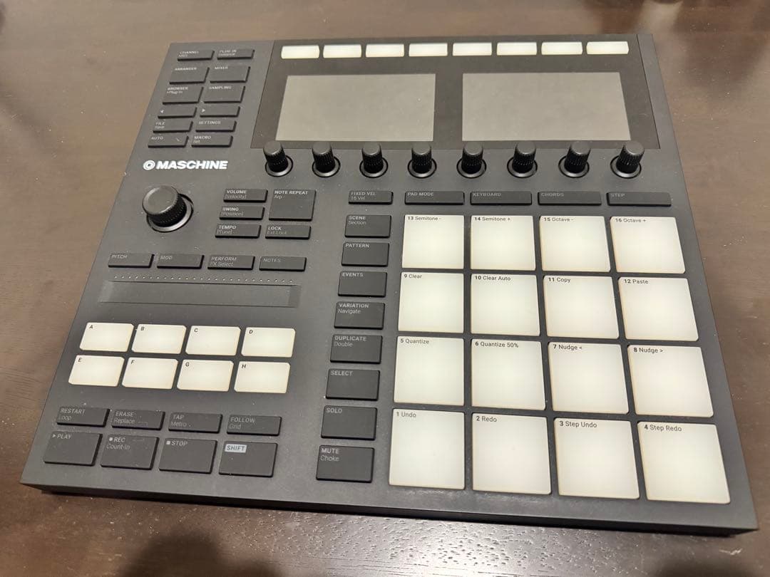 MASCHINE MK3(箱・付属品付き美品) Native Instruments MASCHINE MK3