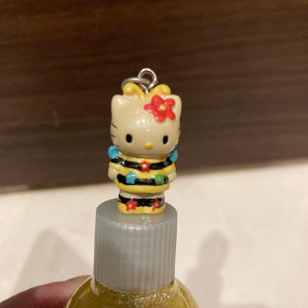 レトロ《2002年 ハローキティ ネイルカラー》当時物コスメ☆マニキュアイエロー