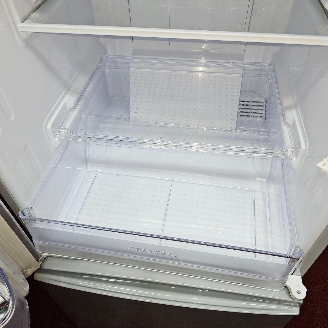 ホワイト冷凍庫 透明棚付き