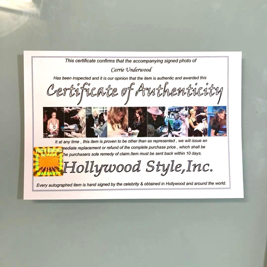 キャリー・アンダーウッド直筆サイン入り超大型写真…