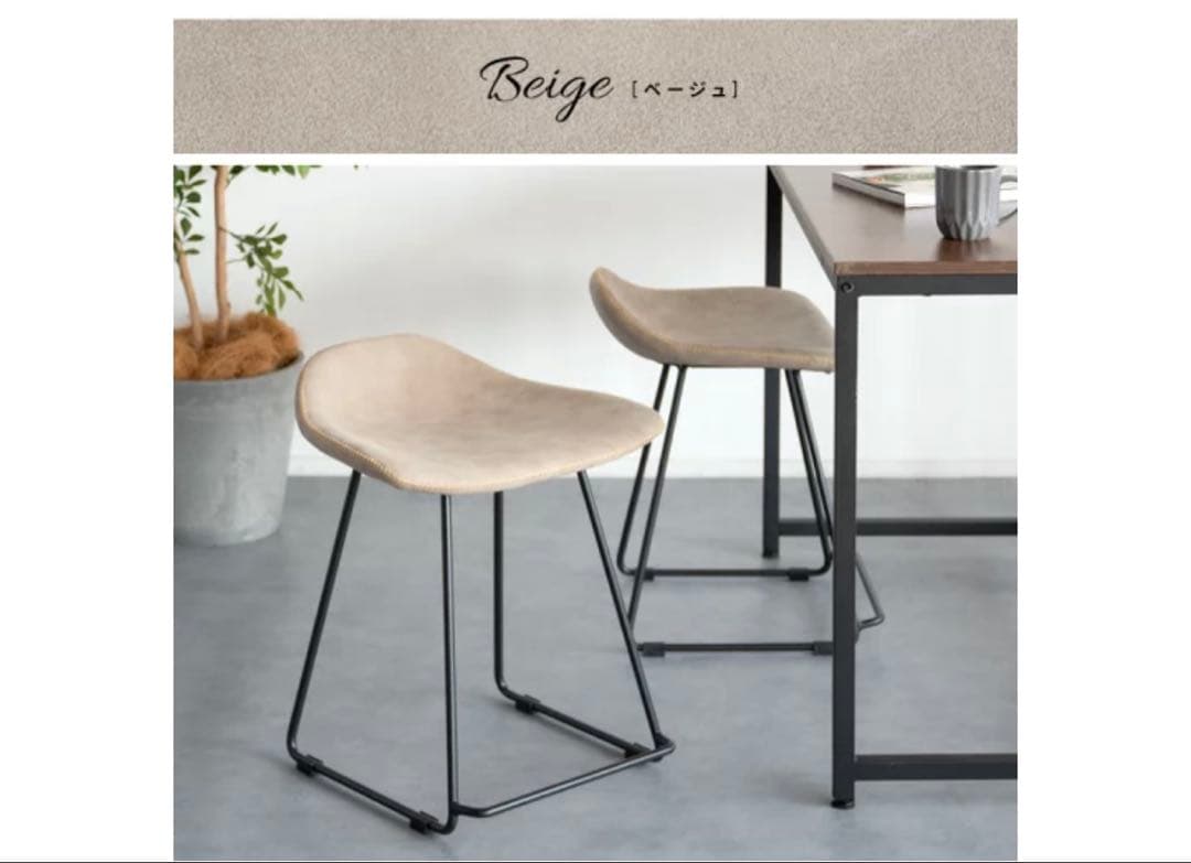 ナチュラルウッドのアイアンレッグテーブル エイジング塗装