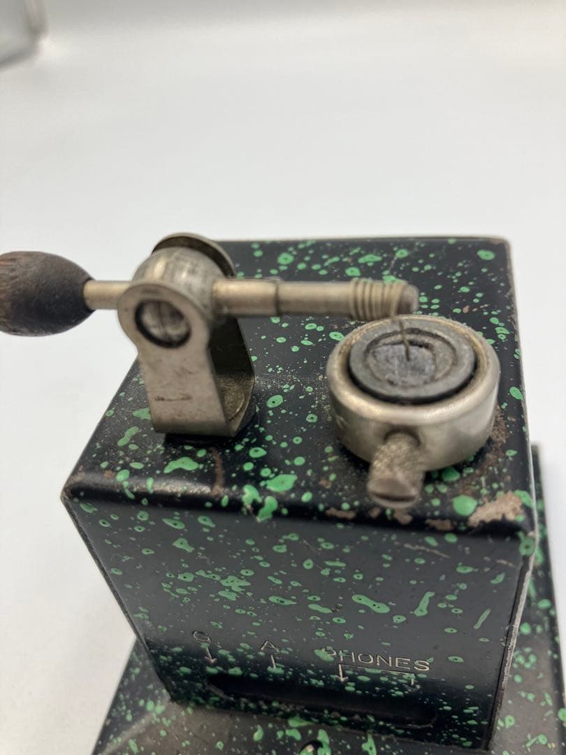 値下げしました！ 鉱石ラジオ Howe (米製1925年)