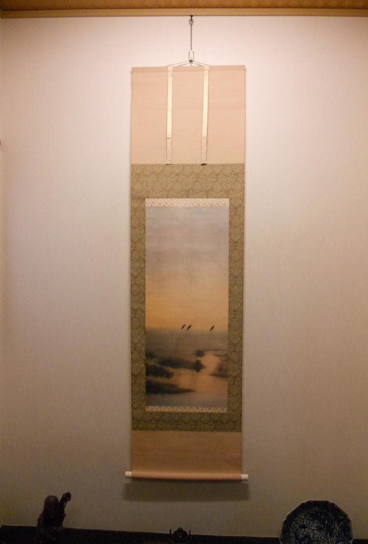 掛け軸 横山大観 日本正気 絹本 名品 複製 希少 軸装 茶道具 掛軸 美品