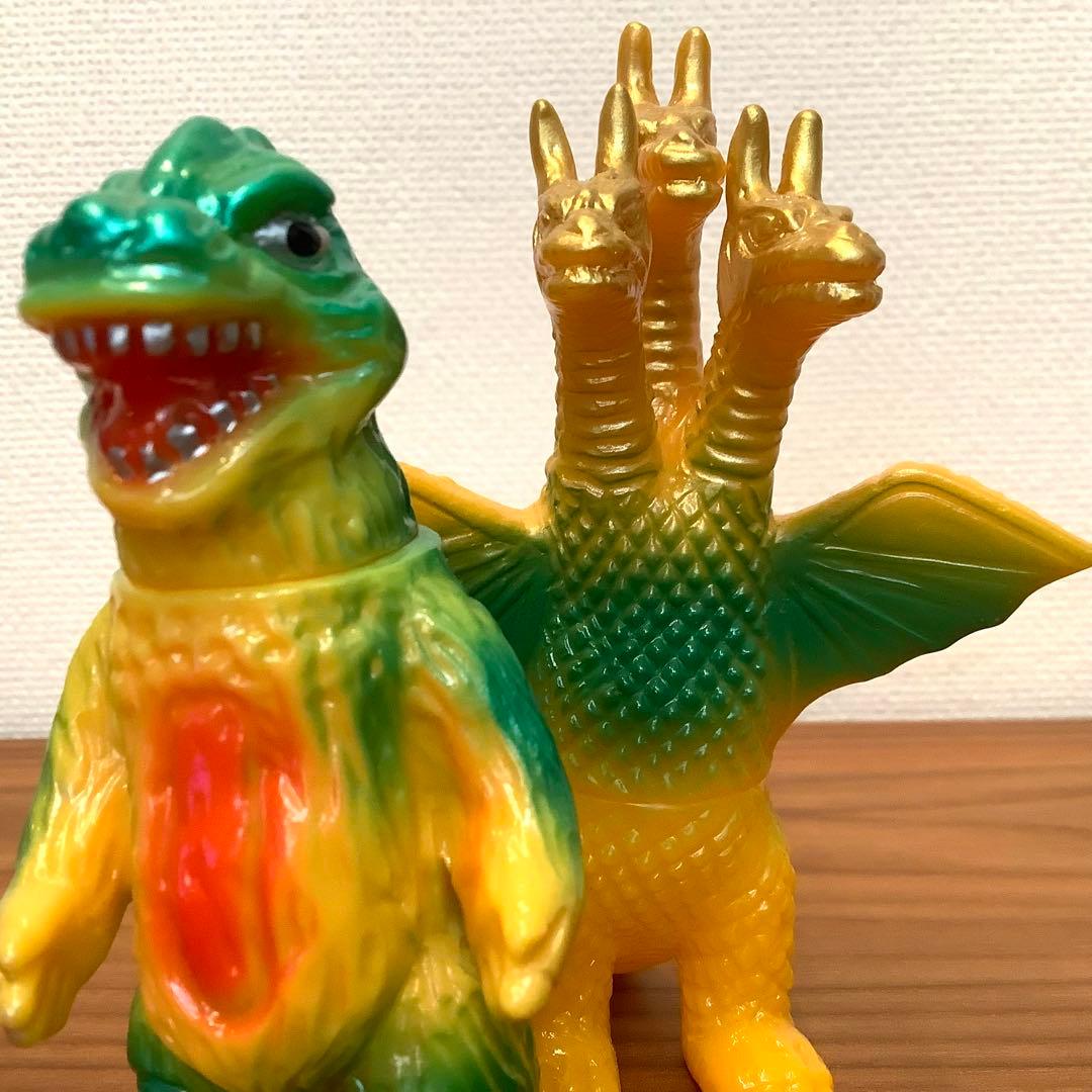 ゴジラ キングギドラ ブルマァク 3月20日(月)12時時より受注受付開始】【ブルマァク】キングギドラ