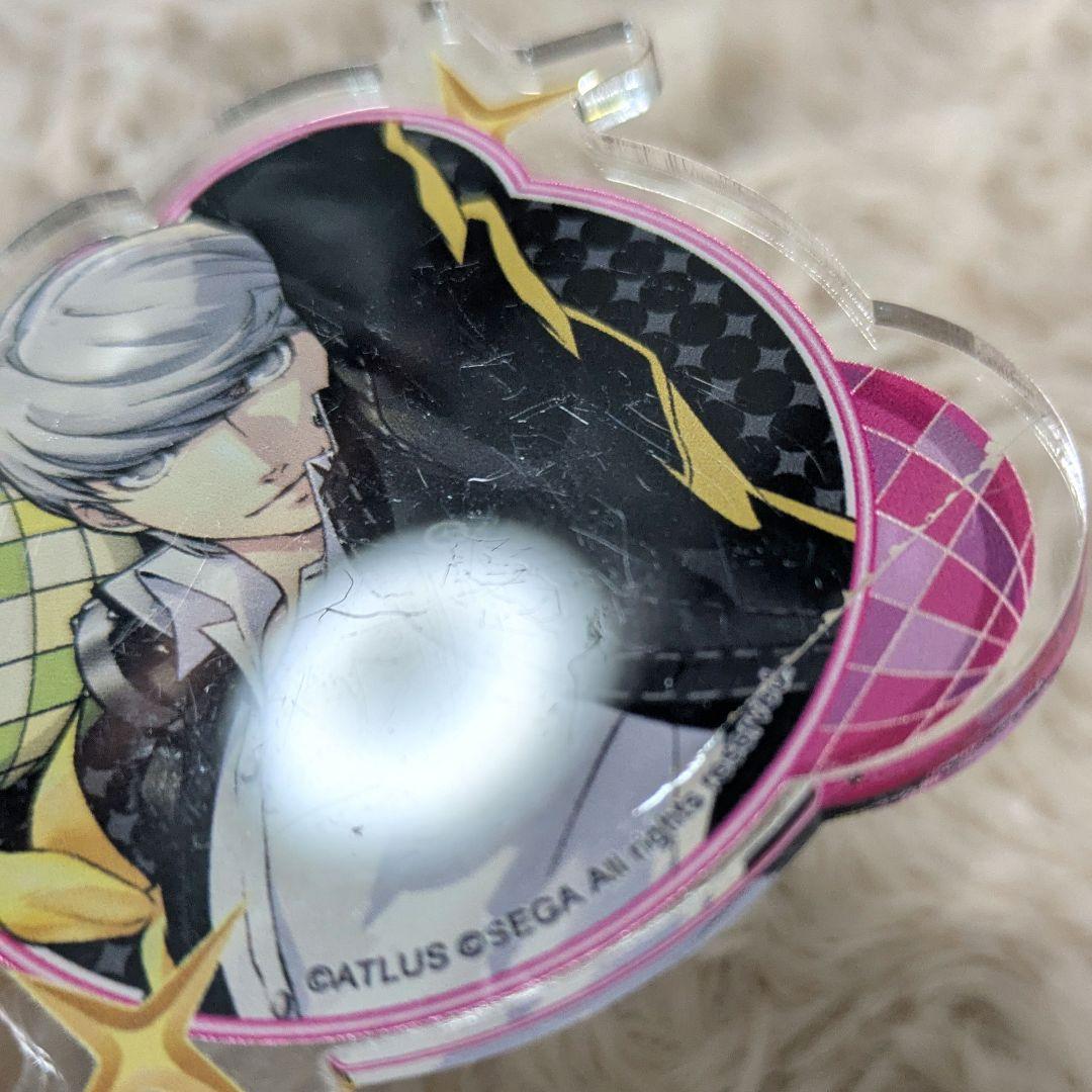希少】ペルソナ4 ダンシング オールナイト アクリルバッジ 主人公 鳴上