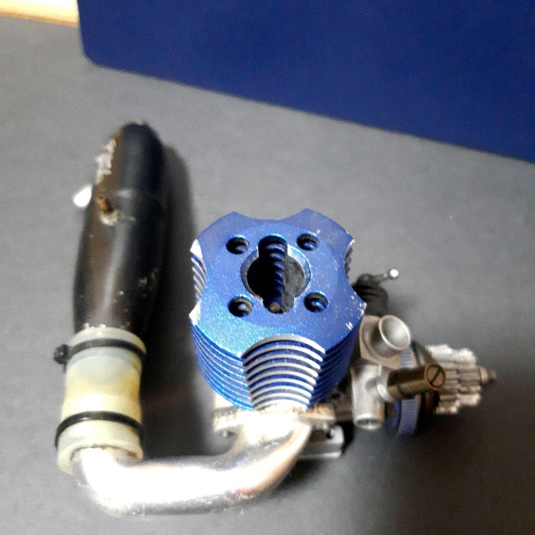 専用出品です。ノバ12エンジンとOS 12CVRエンジン2点です。