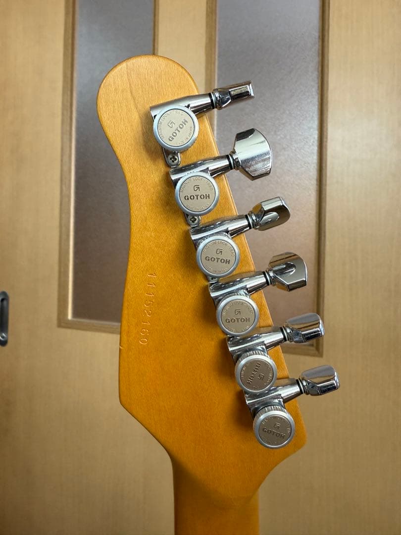 Godin Session エレキギター サンバースト ケース付き