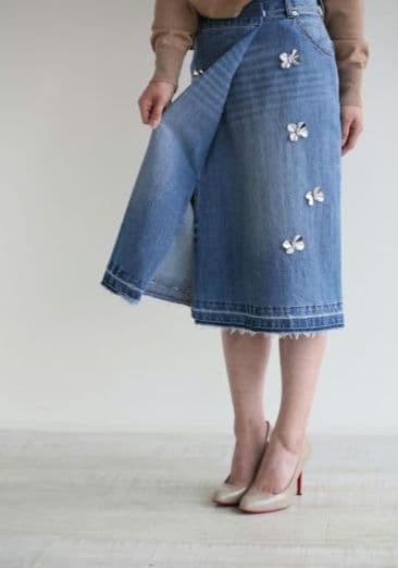 未使用タグ付き MUVEIL(ミュベール) 刺繍 蝶 デニムスカート定価3.7万