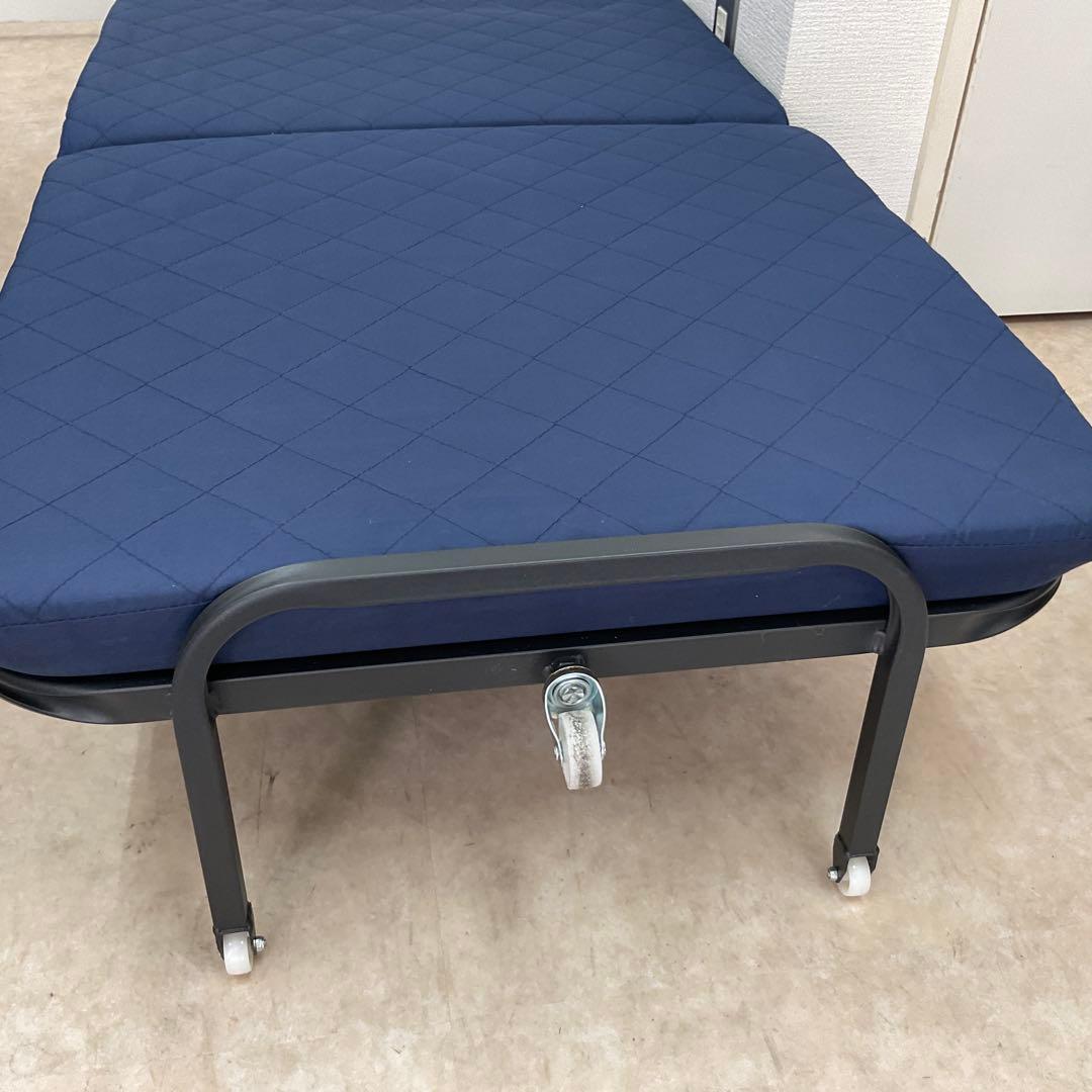 未使用品】折りたたみベッド 3つ折り シングルベッド ほぼ未使用