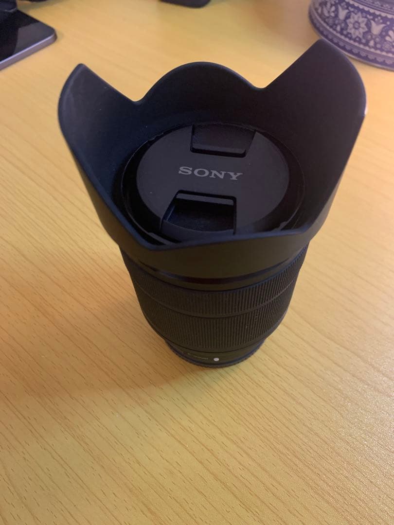 SONY FE 28-70mm F3.5-5.6 OSS SEL2870レンズ