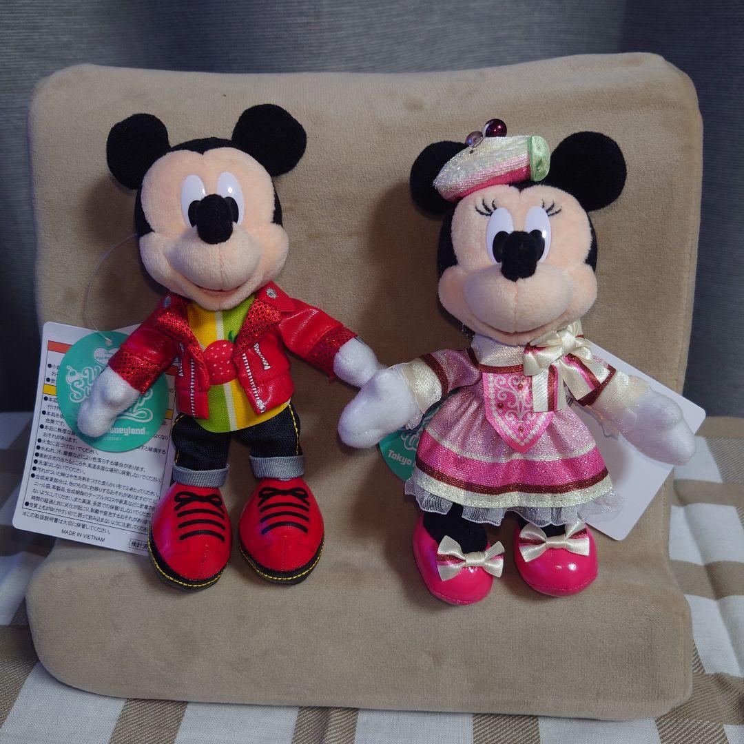 ディズニー パルパルーザ ぬいぐるみバッジ ミッキー ミニー - メルカリ