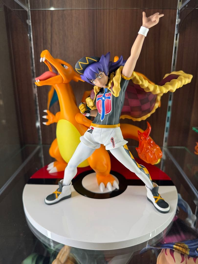 フィギュア ダンデ＆リザードン ポケモンセンター リザードン