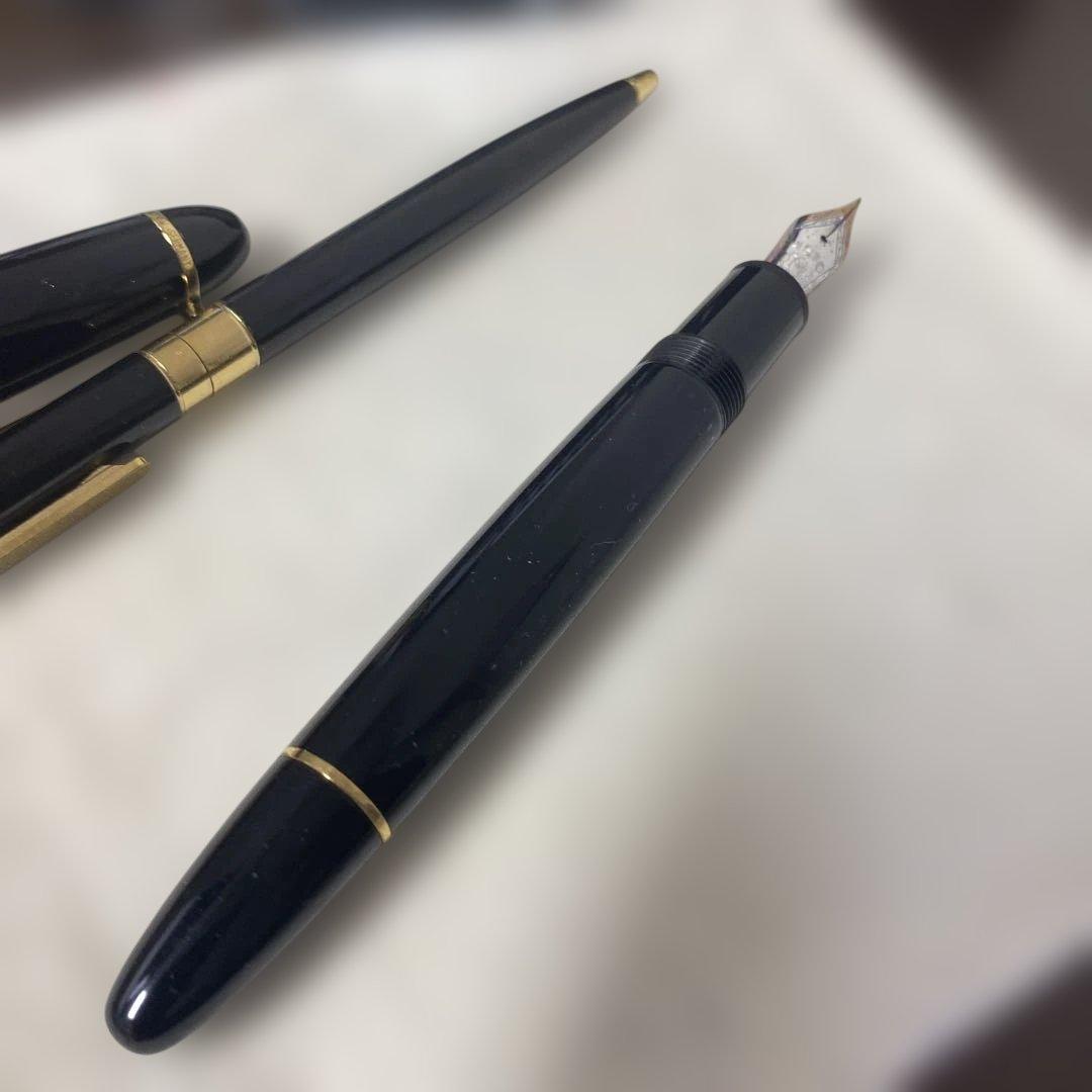 Montblanc（モンブラン） 万年筆・ボールペンセット 4本 Montblanc