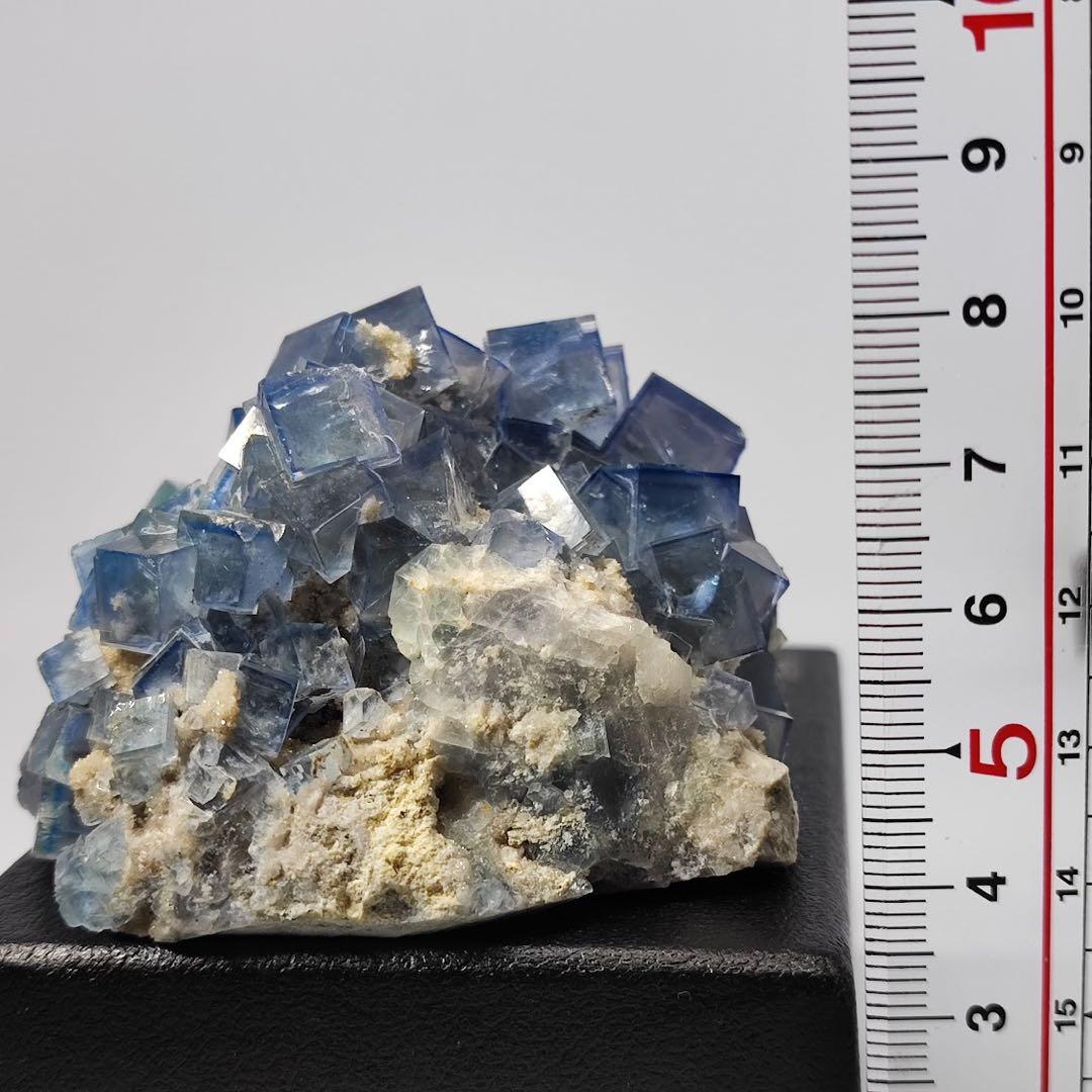 中国産 湖南省 ブルーフローライト 青 蛍石