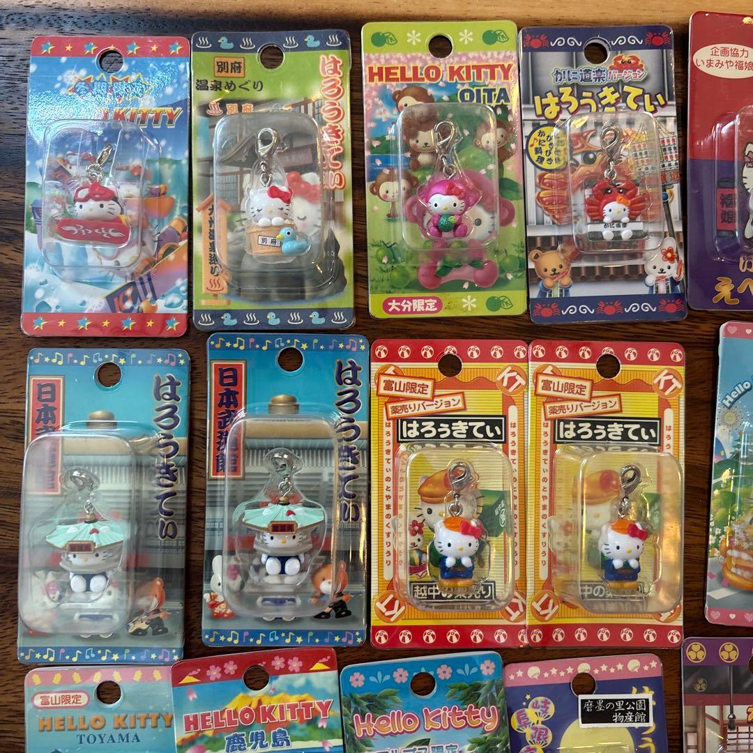 ご当地キティ　ファスナーマスコット&根付け《100個セット》