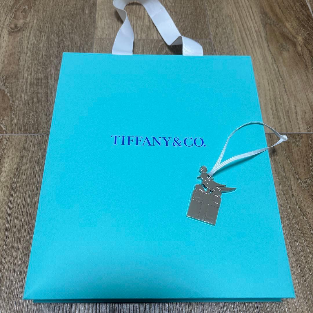 新品】ティファニー ショッパー 限定チャーム 2点セット - メルカリ