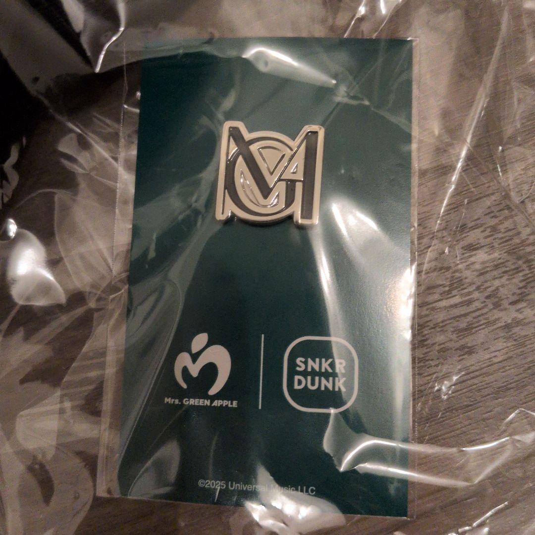 限定】ミセス NEWERA SNKRDUNK コラボ ピンズ ネイビー - メルカリ