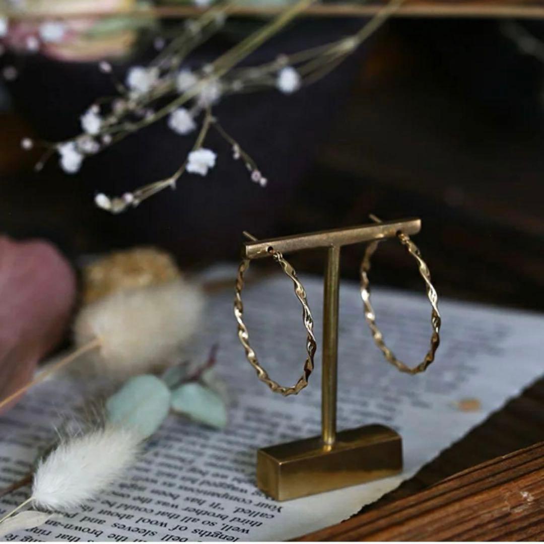 Avaron Elmoa М フープピアス