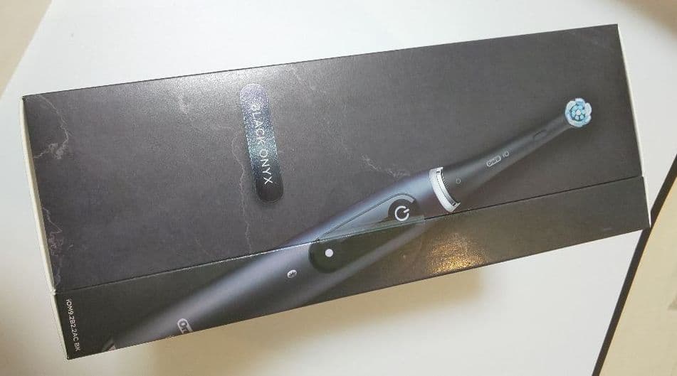 新品・未開封品】ブラウン オーラルB 電動歯ブラシ iO9 ブラック