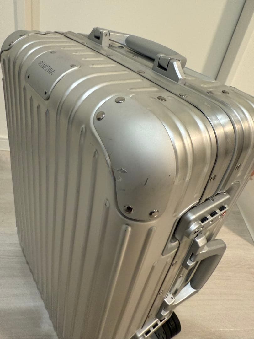 生涯保証 リモワ オリジナルキャビン 35L 機内持ち込み 4輪 TSAロック