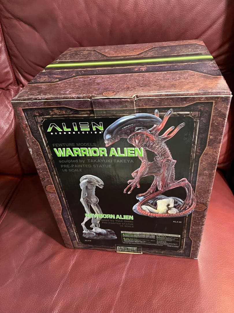 フューチャーモデルズ エイリアンウォーリアー 竹谷隆之 スタチュー