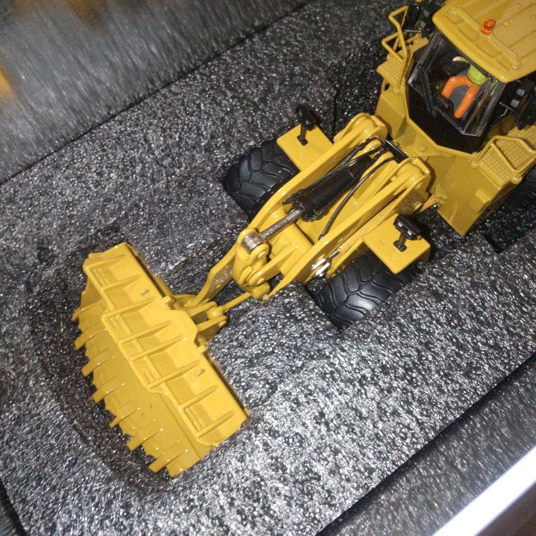 キャタピラー建機 CAT 988K WHEEL LOADER 1/50