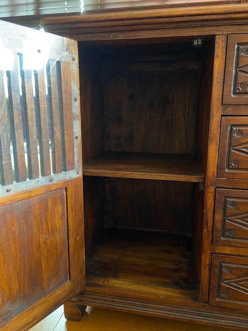 木製ヴィンテージキャビネット アジアン風 サイドボード