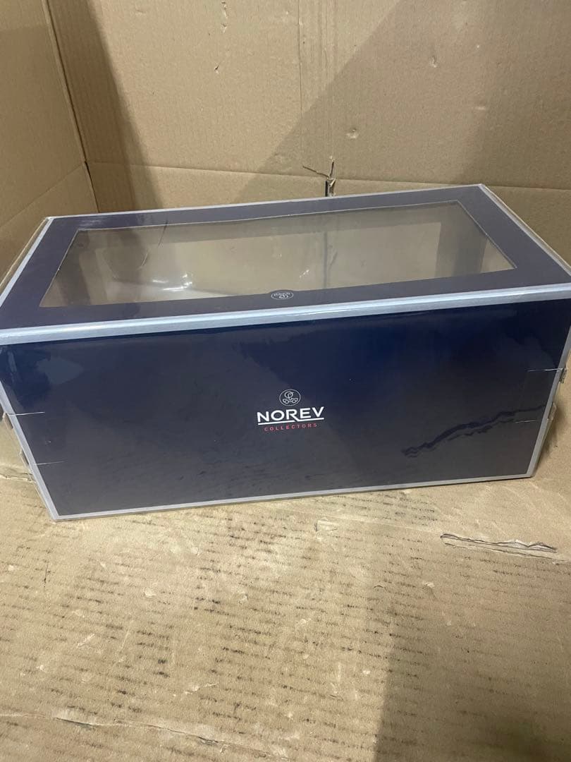 ノレブ 1/18 ジャガー XJ-S 5.3 H.E. コンバーチブル 1988