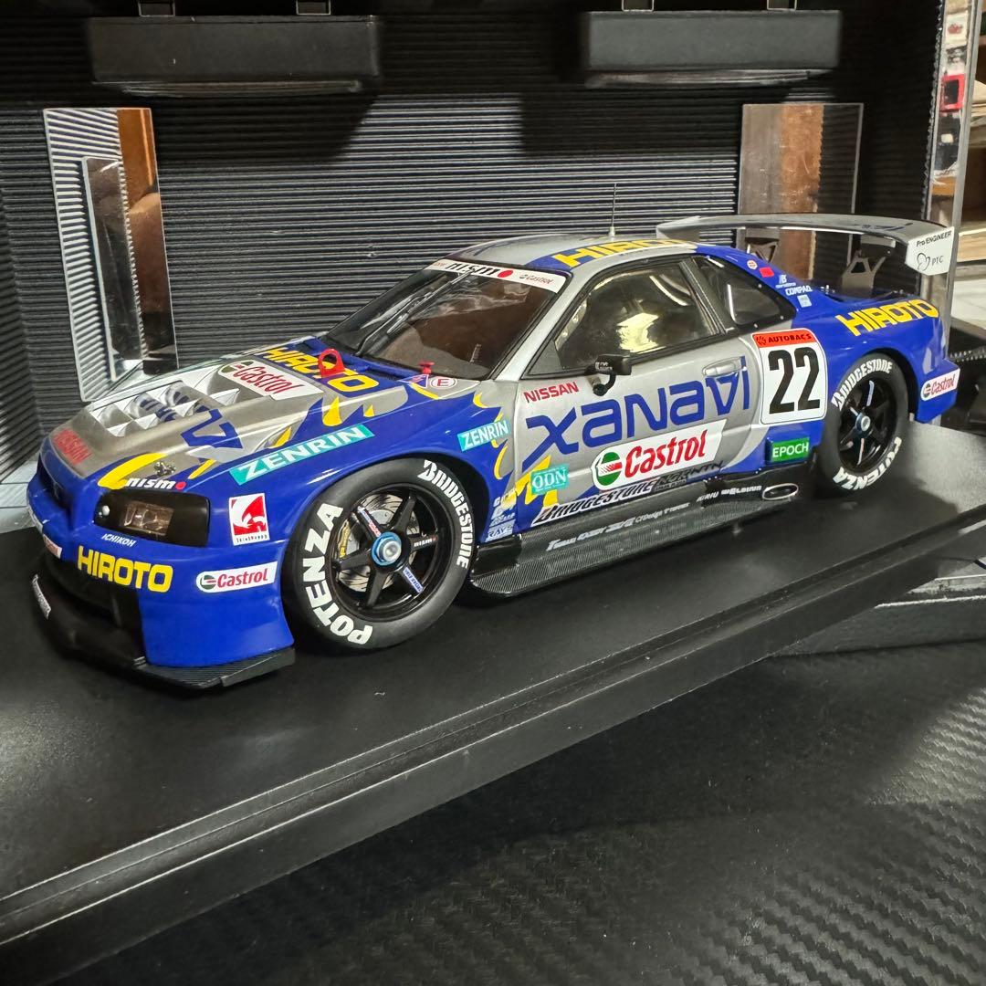 未展示品 オートアート 1/18 XANAVI HIROTO GTR (R34)