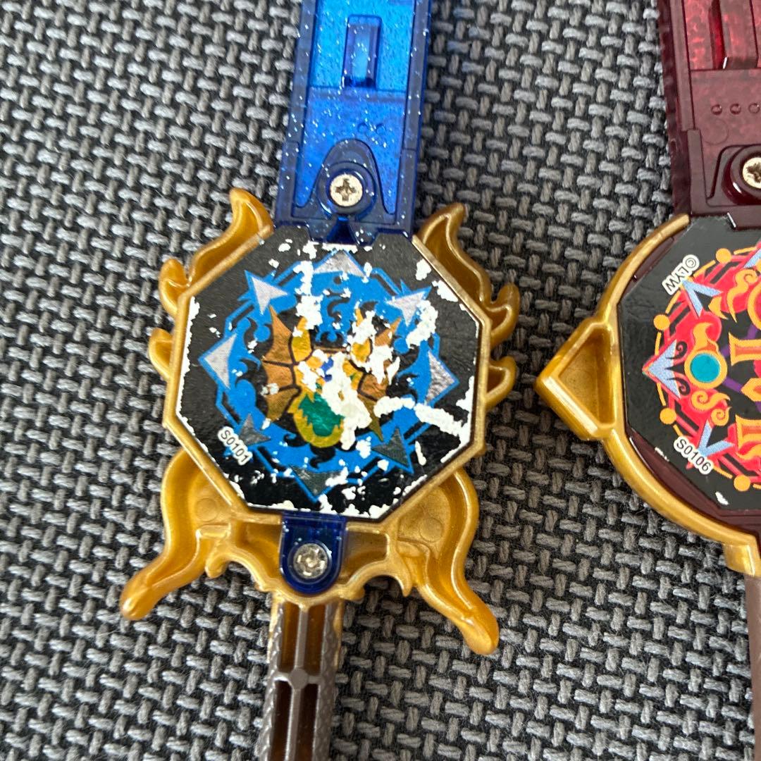 妖怪ウォッチオーガ DX妖聖剣＆妖怪アーク メダルまとめ売り