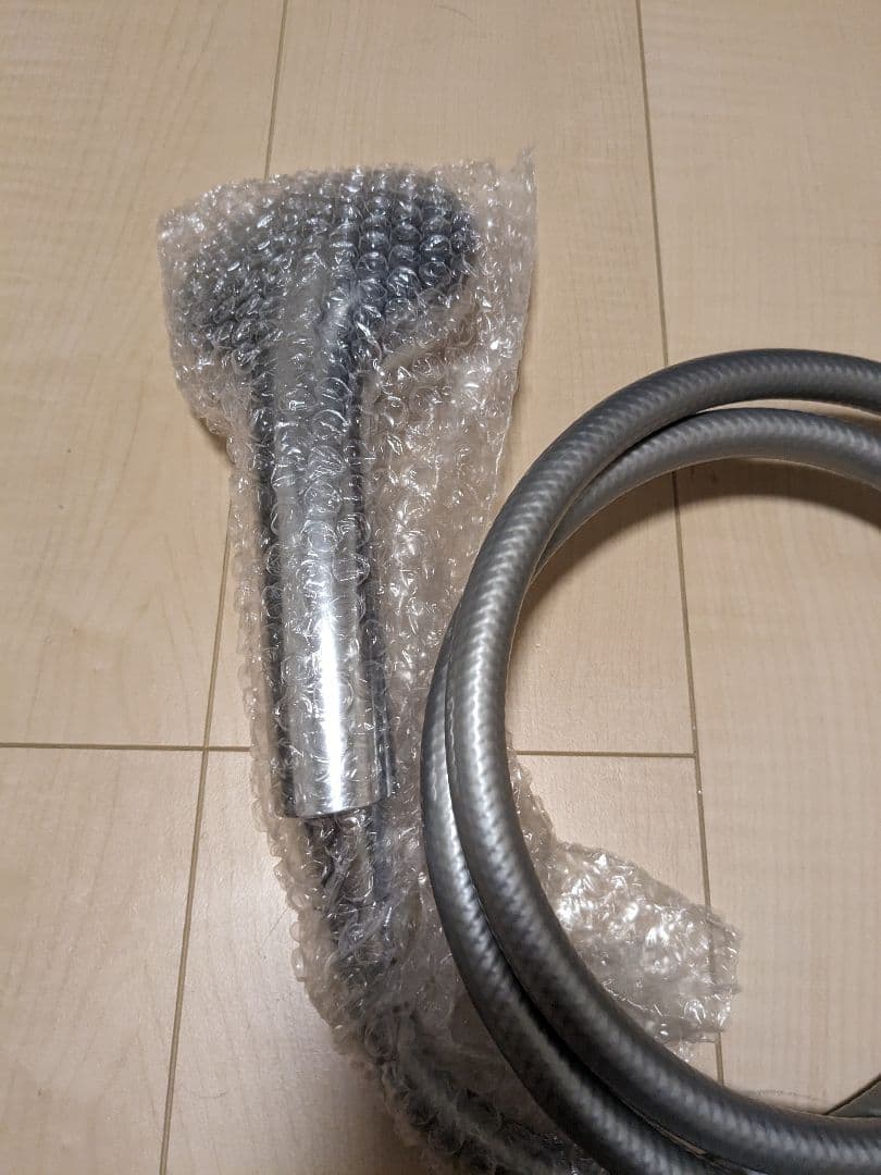 INAX・LIXILサーモスタット混合水栓、シャワーホース付き