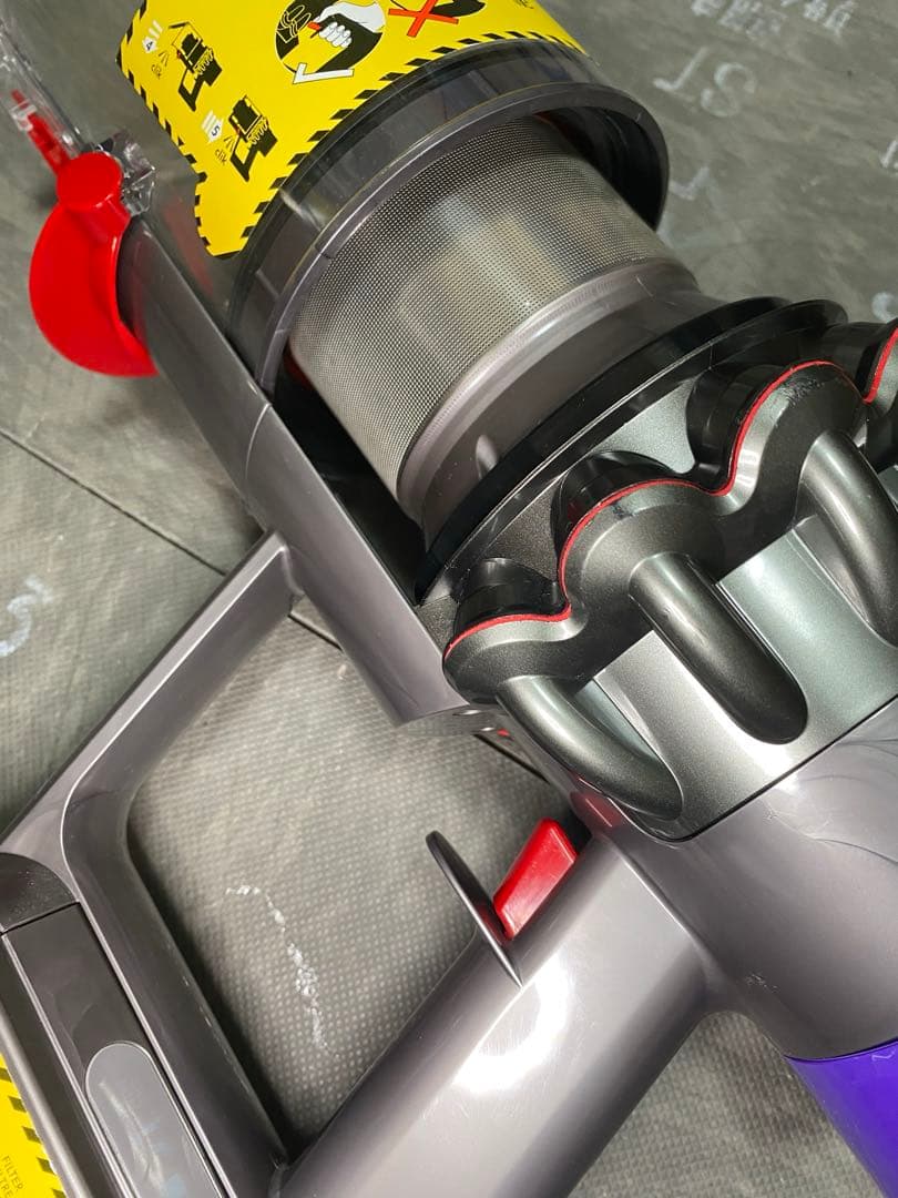 徹底整備済・動作保証付】ダイソン SV12 V10 本体 - メルカリ