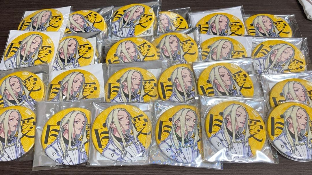 カリスマ テラ 2周年 缶バッジ ×40｜カリスマ 2周年カフェ 缶バッジ テラ