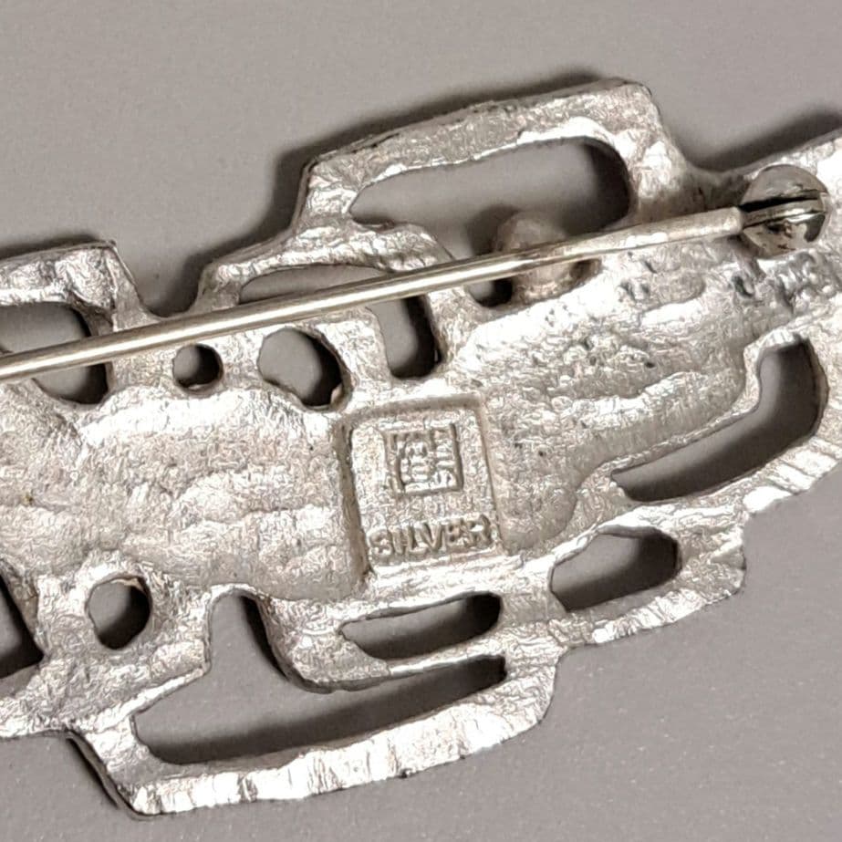 作家物 日本 鶴岡鉦次郞作 銀製 七宝焼 ブローチ - メルカリ