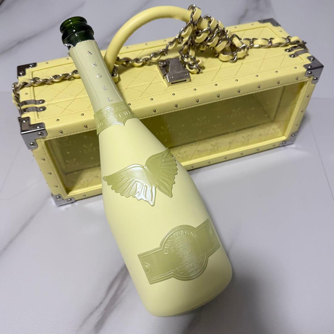 Angel Champagne ドュミセック イエロー 空き瓶 ケース - メルカリ