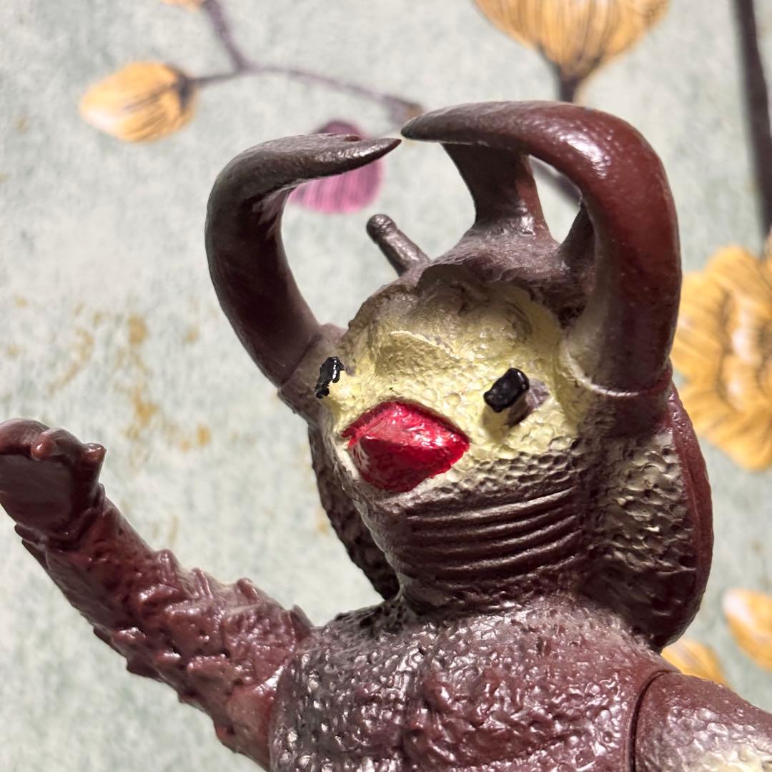 キングザウルスシリーズ 『アントラー』 ソフビ 当時物 オマケあり ウルトラマン