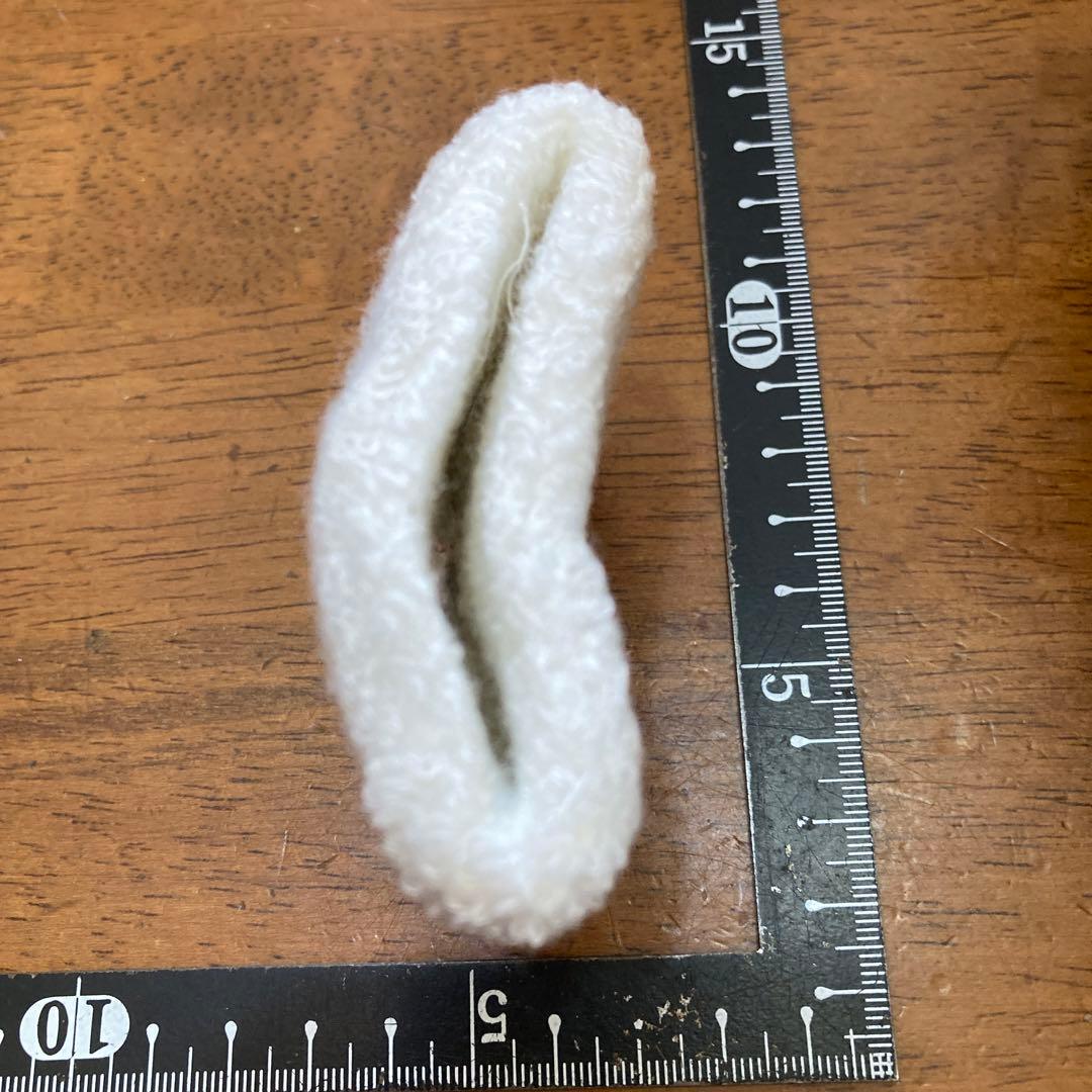 加護亜依　リストバンド　白　スポーツにどうぞ