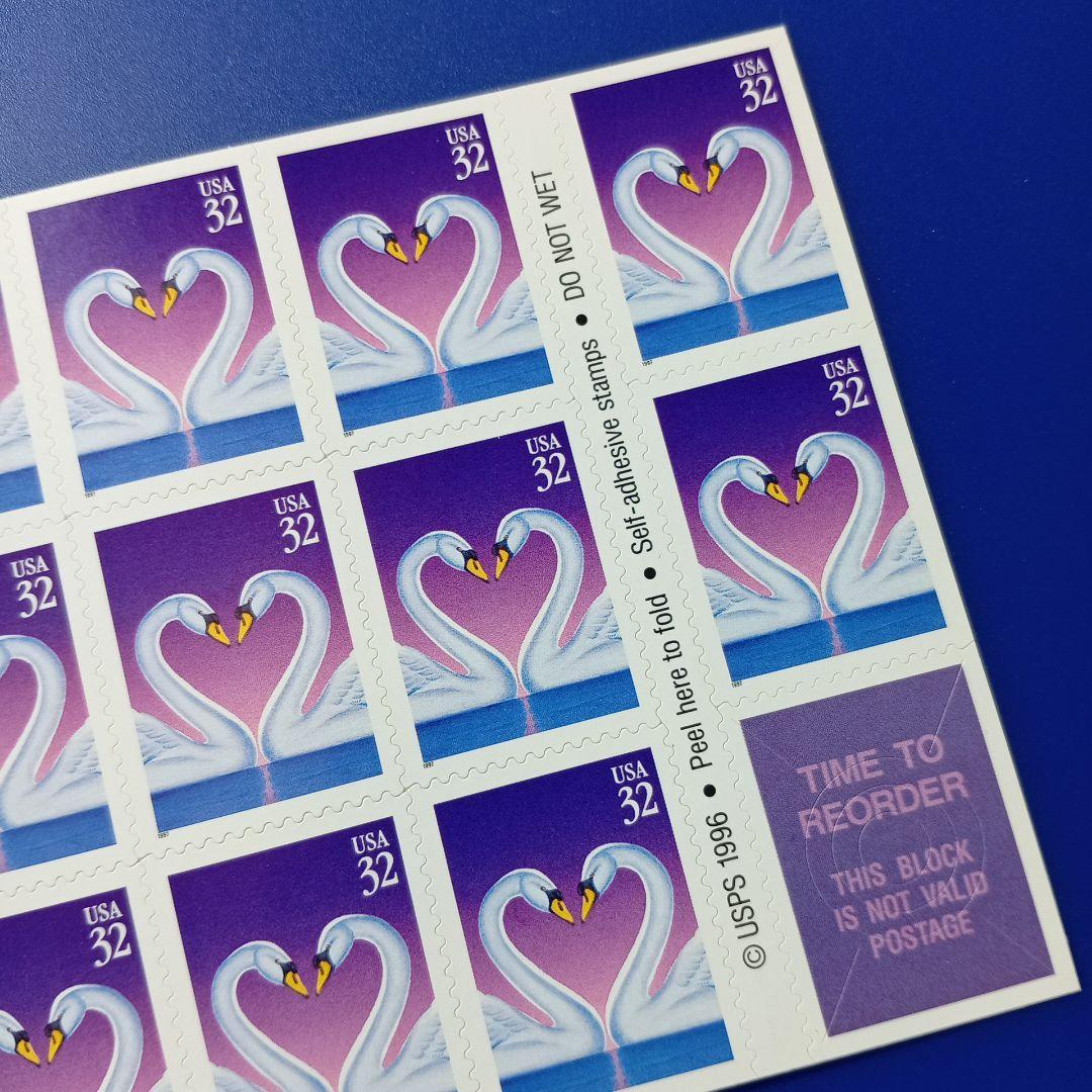 4678 外国切手 アメリカ USA 1997年 白鳥のハート20面入切手帳 - メルカリ
