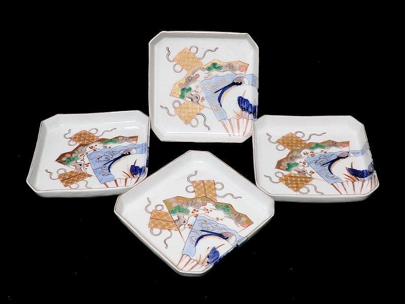 古伊万里 染錦 松に丹頂鶴の図 角皿 4枚 D827AS-BJn