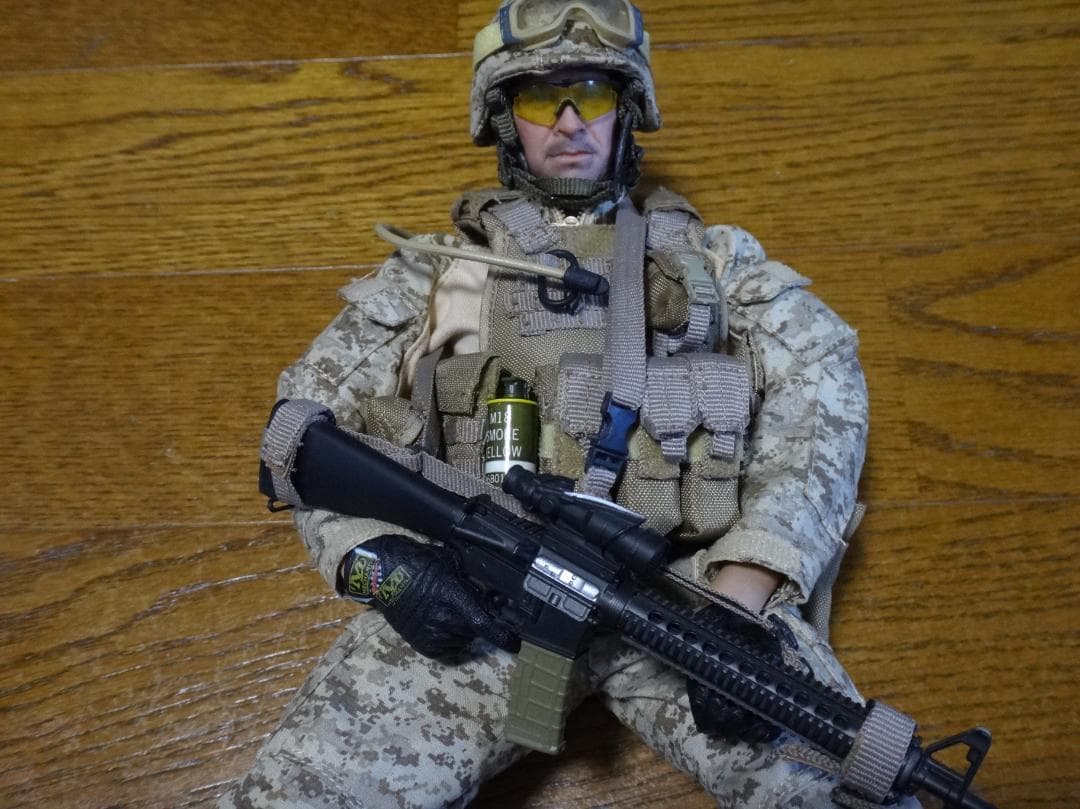 ジャンク 1/6 ミリタリーフィギュア USMC 海兵隊