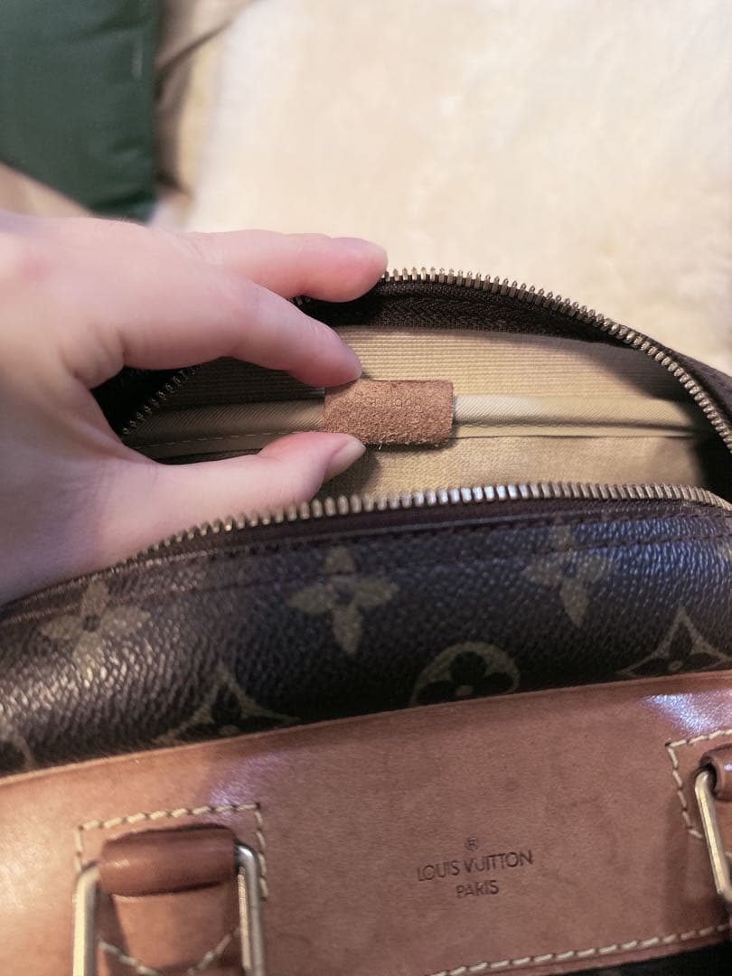 Louis Vuitton モノグラムハンドバッグ