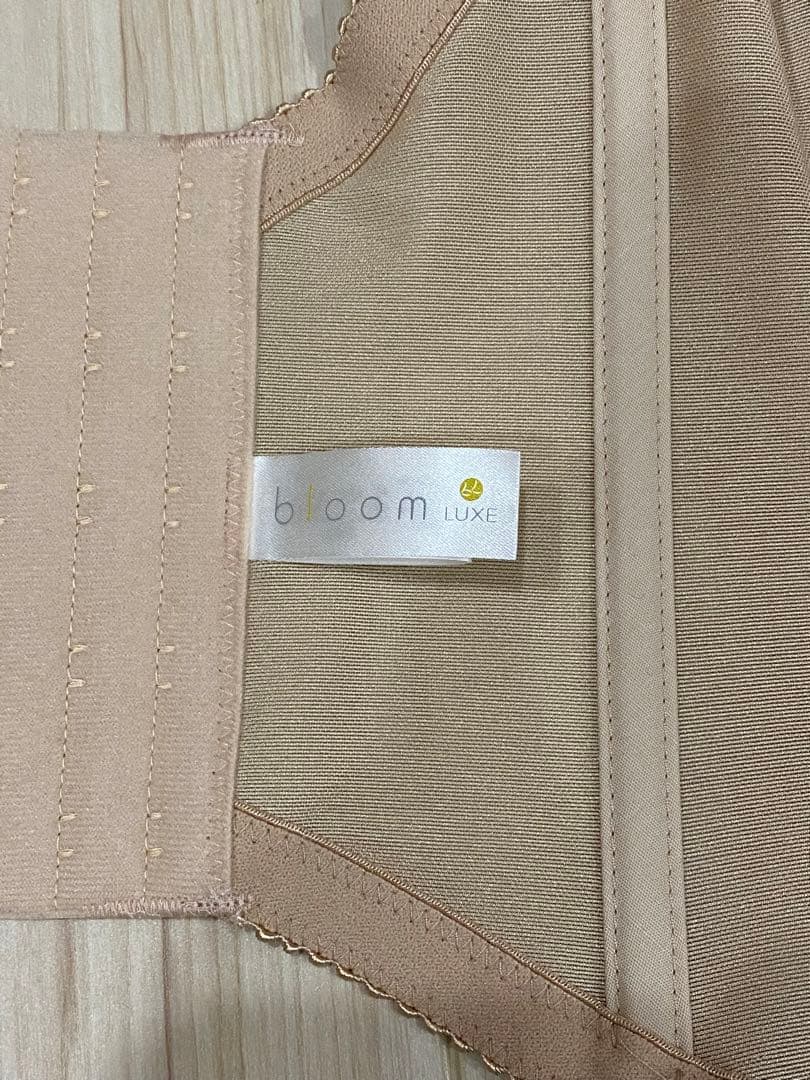 bloom LUXE ビスチェ（G70）&ガードル&ストッキング
