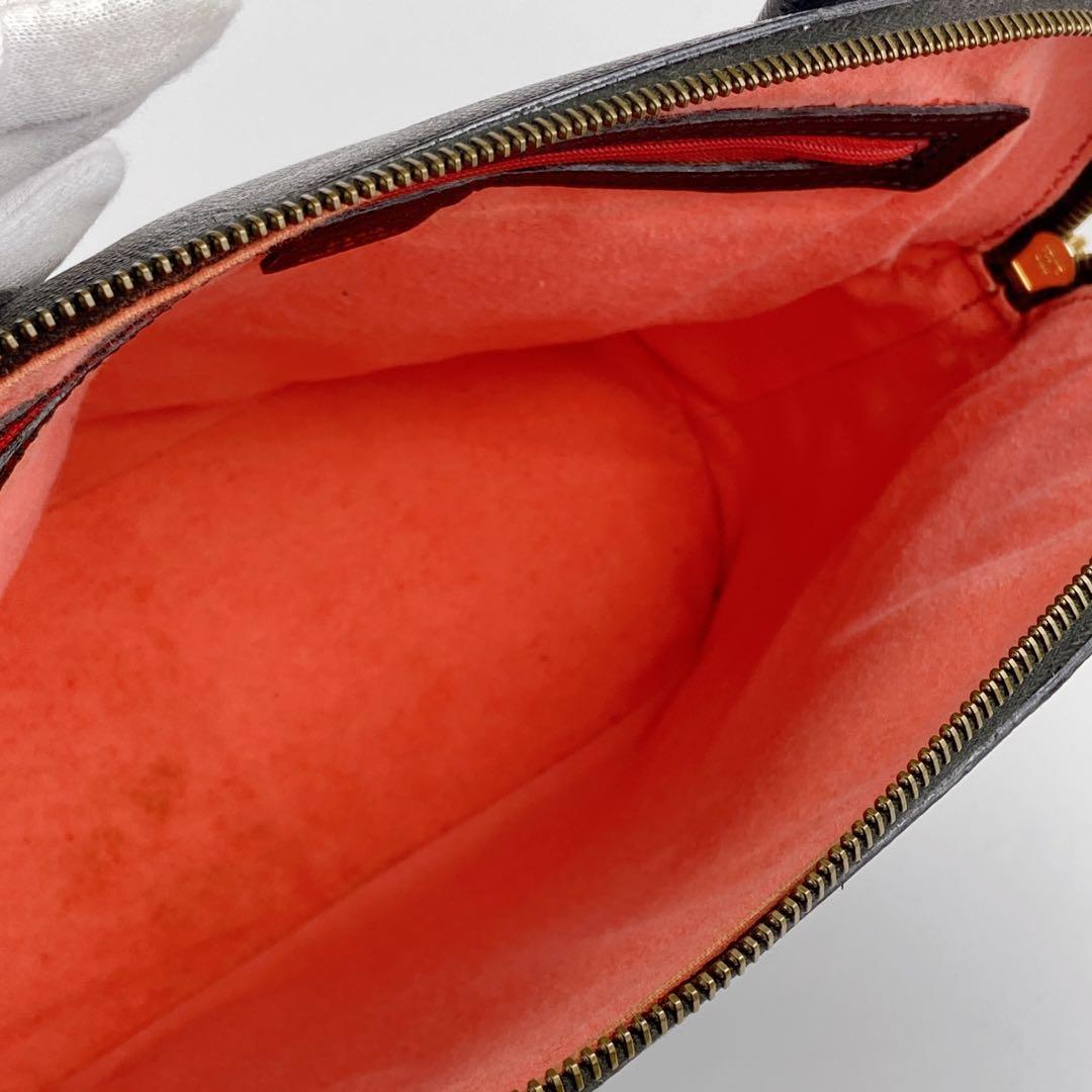 セリーヌ 2way ドーム型 オールレザー シボ革 ショルダー クロスボディ